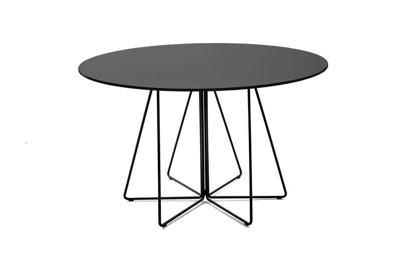 Paperclip table OUTDOOR Knoll International